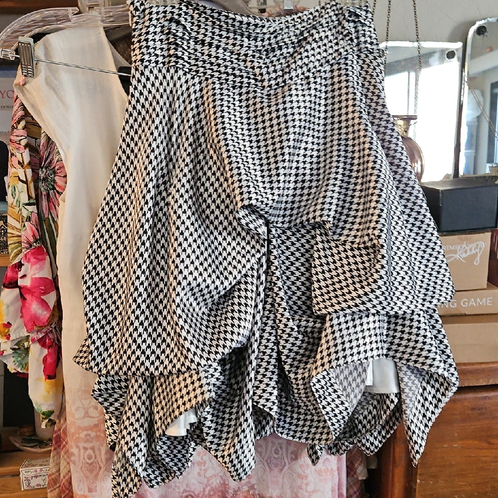 Aryn K Asymmetrical Satin Houndstooth Skirt